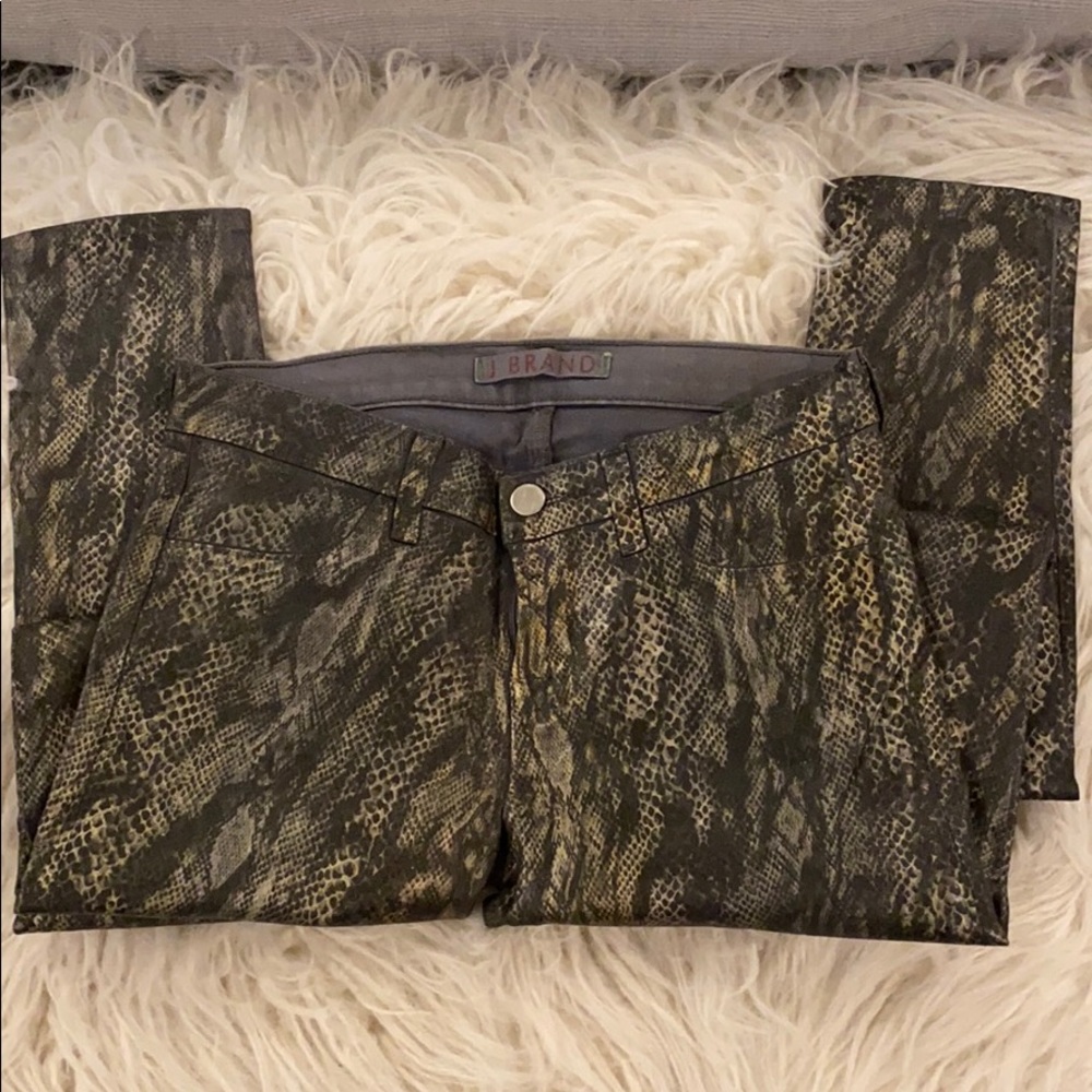 Jbrand Coated Snake skin print Leggings Size 25